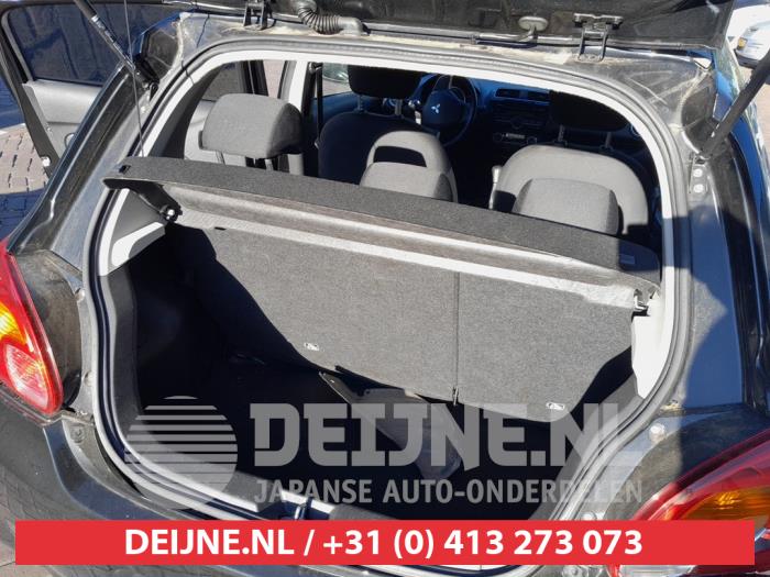 Mitsubishi Space Star 1.0 12V Vehículo de desguace (2013, Negro)