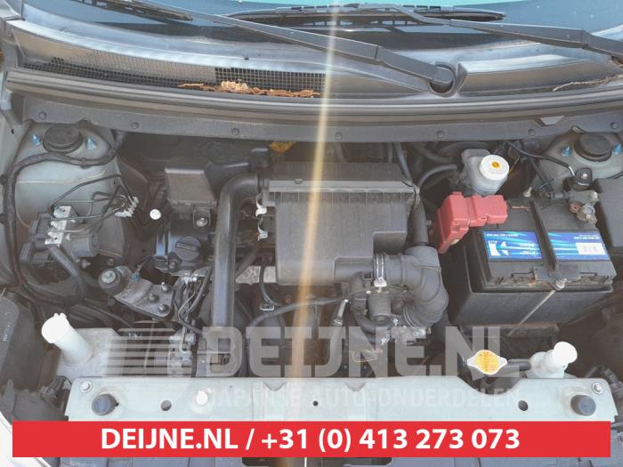 Mitsubishi Space Star 1.0 12V Vehículo de desguace (2013, Negro)