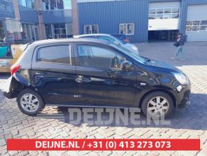 Mitsubishi Space Star 1.0 12V Vehículo de desguace (2013, Negro)