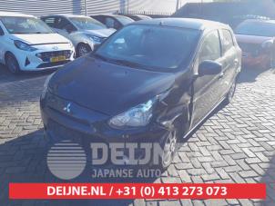 Mitsubishi Space Star 1.0 12V Vehículo de desguace (2013, Negro)