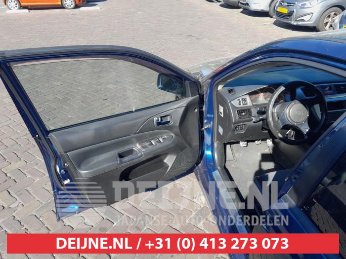 Mitsubishi Lancer Wagon 2.0 16V Coche dañado (2007, Azul)