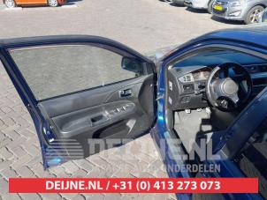 Mitsubishi Lancer Wagon 2.0 16V Coche dañado (2007, Azul)