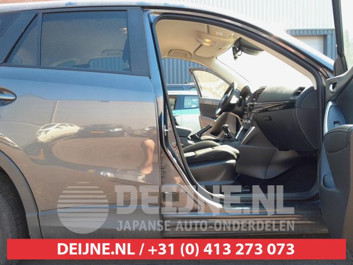 Mazda CX-5 I 2.2 SkyActiv-D 16V 2WD Samochód złomowany (2015, Szary)