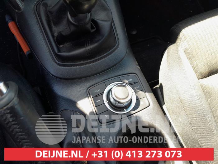 Mazda CX-5 I 2.2 SkyActiv-D 16V 2WD Samochód złomowany (2015, Szary)