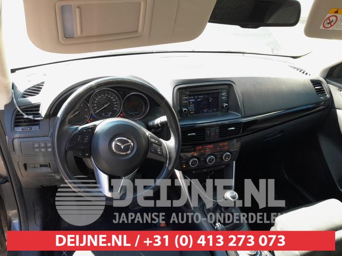 Mazda CX-5 I 2.2 SkyActiv-D 16V 2WD Samochód złomowany (2015, Szary)