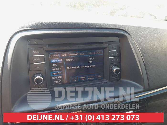 Mazda CX-5 I 2.2 SkyActiv-D 16V 2WD Samochód złomowany (2015, Szary)