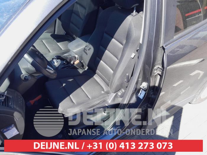 Mazda CX-5 I 2.2 SkyActiv-D 16V 2WD Samochód złomowany (2015, Szary)