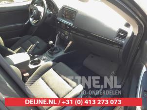 Mazda CX-5 I 2.2 SkyActiv-D 16V 2WD Samochód złomowany (2015, Szary)