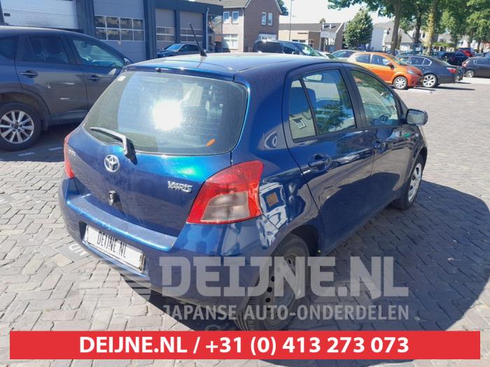 Toyota Yaris II 1.3 16V VVT-i Coche dañado (2007, Azul)