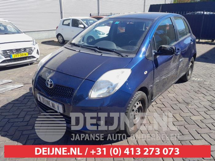 Toyota Yaris II 1.3 16V VVT-i Coche dañado (2007, Azul)