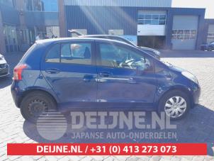Toyota Yaris II 1.3 16V VVT-i Coche dañado (2007, Azul)