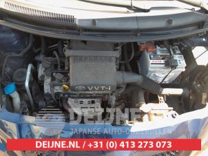 Toyota Yaris II 1.3 16V VVT-i Coche dañado (2007, Azul)