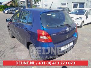 Toyota Yaris II 1.3 16V VVT-i Coche dañado (2007, Azul)