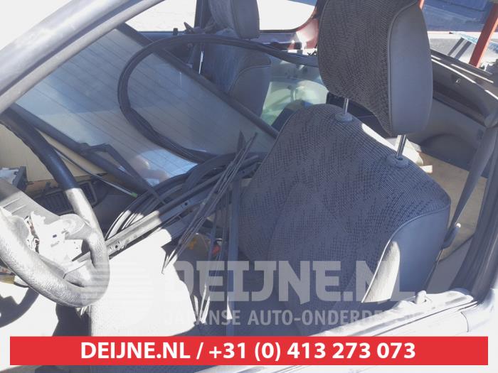 Ford Ranger 2.5TD 12V 4x4 Vehículo de desguace (2002, Rojo)