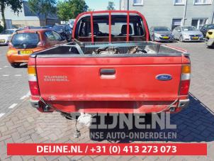 Ford Ranger 2.5TD 12V 4x4 Vehículo de desguace (2002, Rojo)