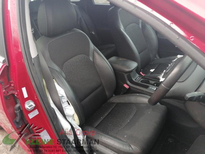 Hyundai i30 Wagon 1.4 T-GDI 16V Vehículo de desguace (2018, Rojo)