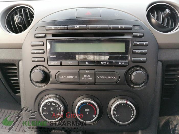 Mazda MX-5 1.8i 16V Épave (2011, Gris)