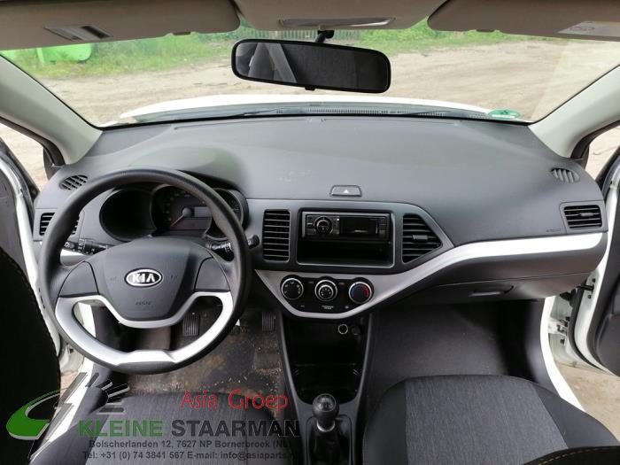 Kia Picanto 1.2 16V Salvage vehicle (2011, White)
