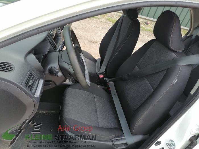 Kia Picanto 1.2 16V Salvage vehicle (2011, White)