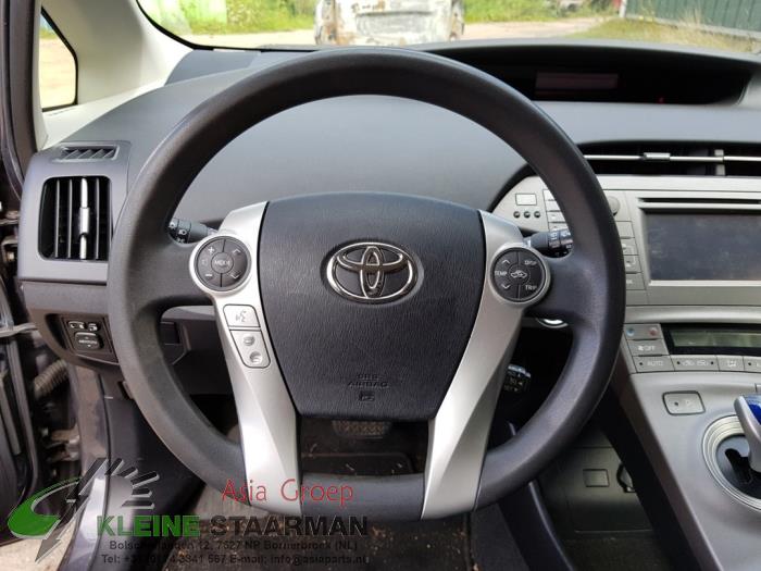 Toyota Prius 1.8 16V Salvage vehicle (2012, Gray)