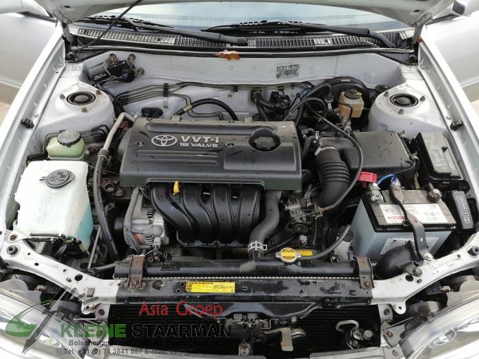 Toyota Corolla 1.6 16V VVT-i Schrottauto (2001, Grau)