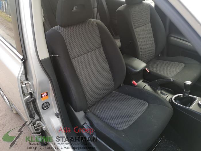 Nissan X-Trail 2.0 16V XE,SE,LE 4x4 Vehículo de desguace (2008, Gris)