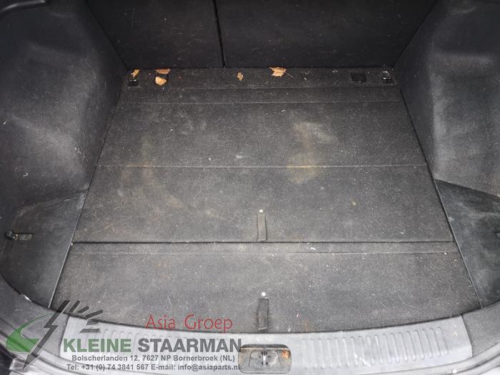 Kia Cee'd Sporty Wagon 1.4 16V Salvage vehicle (2011, Black)
