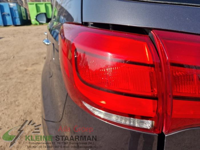 Kia Sportage 1.7 CRDi 16V 4x2 Épave (2016, Gris)