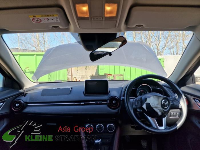 Mazda CX-3 2.0 SkyActiv-G 120 2WD Vehículo de desguace (2016, Oscuro, Gris)