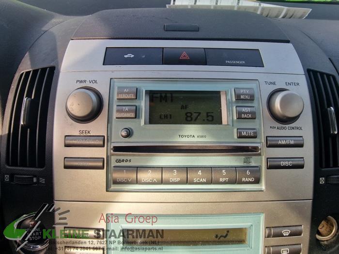 Toyota Corolla Verso 1.6 16V VVT-i Vehículo de desguace (2005, Gris)
