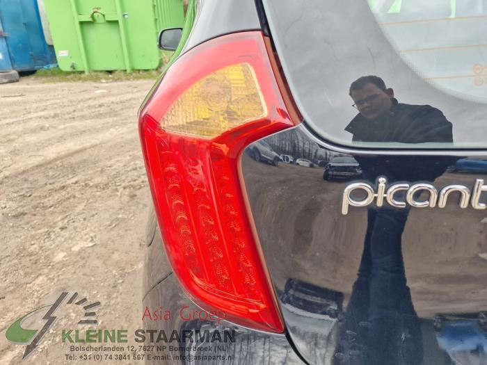 Kia Picanto 1.2 16V Skrotfordon (2012, ZWART)