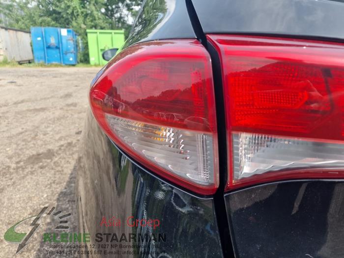 Hyundai Tucson 1.7 CRDi 16V 2WD Skrotfordon (2017, ZWART)