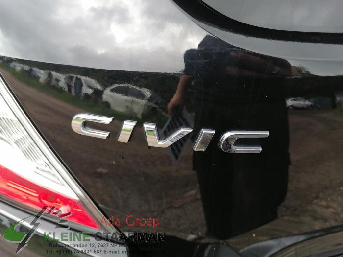 Honda Civic 1.0i VTEC Turbo 12V Vehículo de desguace (2017, Negro)