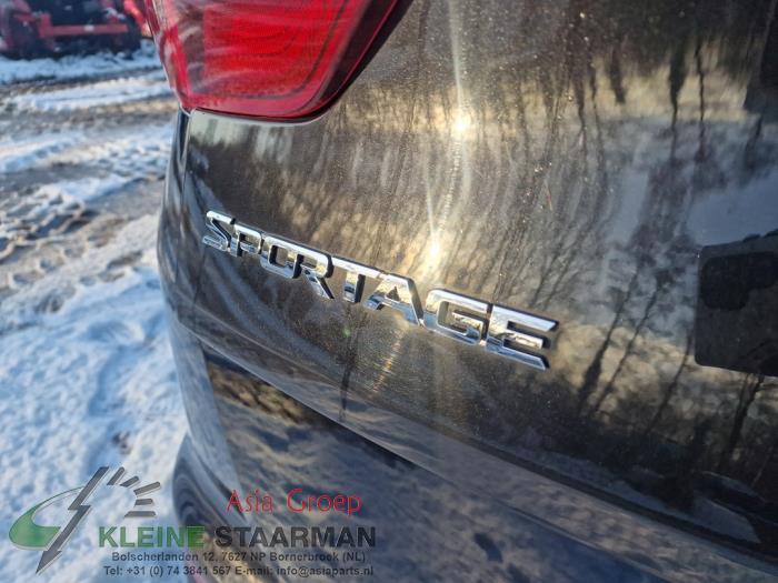 Kia Sportage 1.6 GDI 16V 4x2 Salvage vehicle (2017, Black)