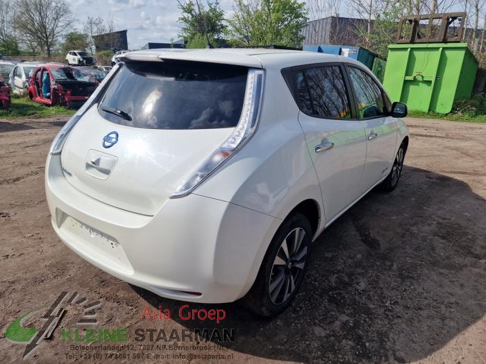 Nissan Leaf Leaf Vehículo de desguace (2016, Blanco)