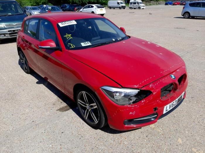 BMW 1 serie 116i 1.6 16V Salvage vehicle (2014, Red)