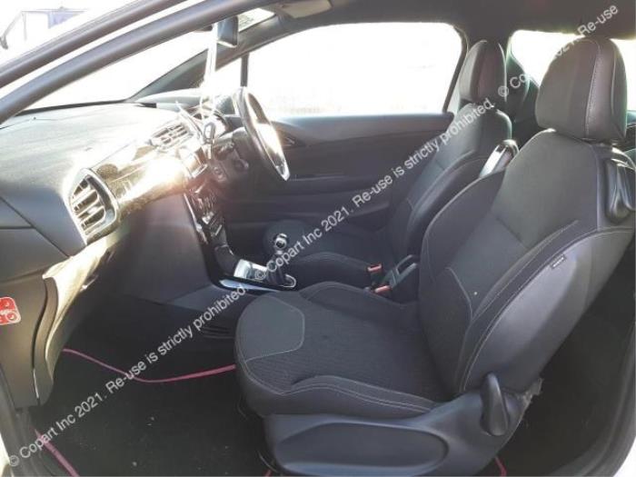 Citroen DS3 1.6 VTi 120 16V Skrotfordon (2010)