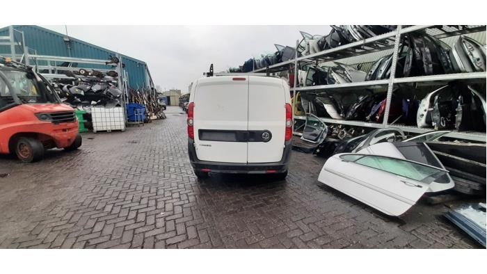 Opel Combo Tour 1.3 CDTI 16V ecoFlex Épave (2012, Blanc)