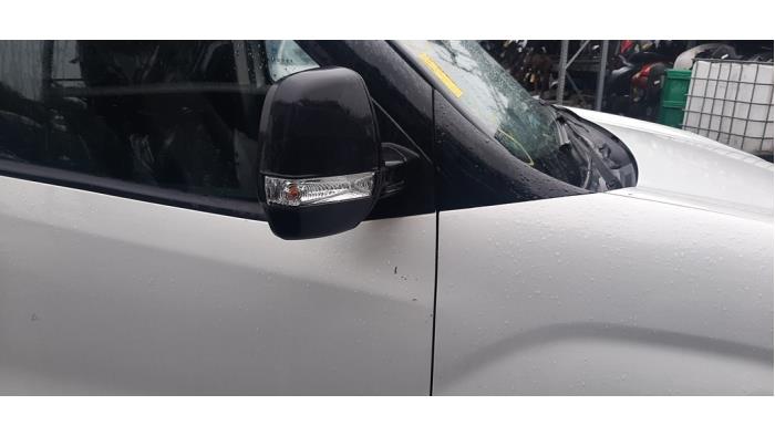 Opel Combo Tour 1.3 CDTI 16V ecoFlex Épave (2012, Blanc)
