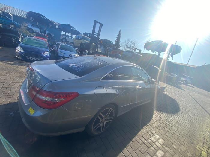 Mercedes E E-350 CDI V6 24V Épave (2010, Foncé, Gris)