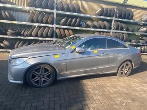 Mercedes E E-350 CDI V6 24V Épave (2010, Foncé, Gris)