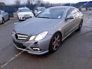 Mercedes E E-350 CDI V6 24V Épave (2010, Foncé, Gris)