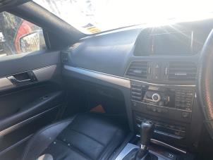 Mercedes E E-350 CDI V6 24V Épave (2010, Foncé, Gris)