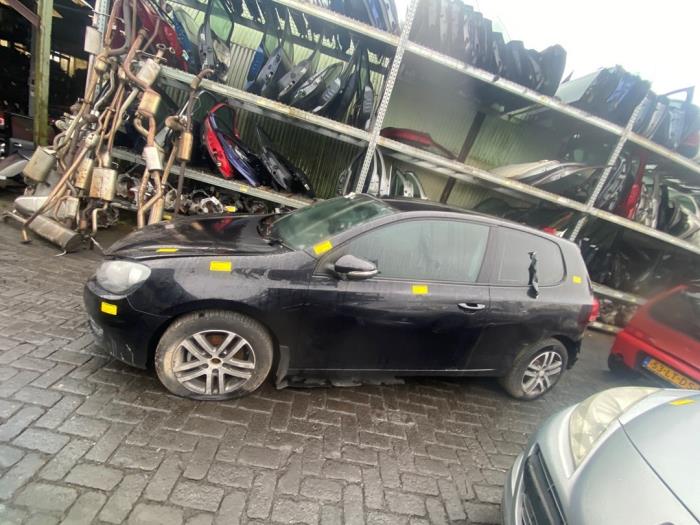 Volkswagen Golf VI 1.4 TSI 122 16V Vehículo de desguace (2009, Negro)