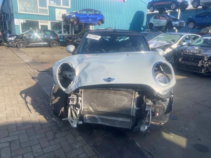 Mini Mini Convertible 1.5 12V Cooper Vehículo de desguace (2017, Gris)