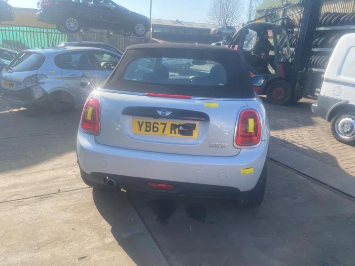 Mini Mini Convertible 1.5 12V Cooper Vehículo de desguace (2017, Gris)