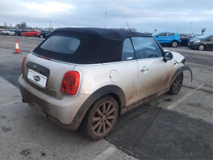 Mini Mini Convertible 1.5 12V Cooper Vehículo de desguace (2017, Gris)