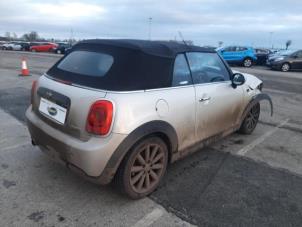 Mini Mini Convertible 1.5 12V Cooper Vehículo de desguace (2017, Gris)