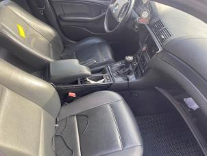 BMW 3 serie Touring 316i 16V Épave (2004, Gris)