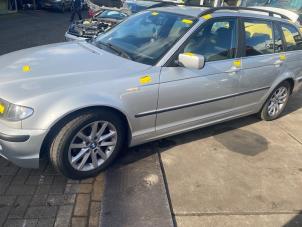 BMW 3 serie Touring 316i 16V Épave (2004, Gris)